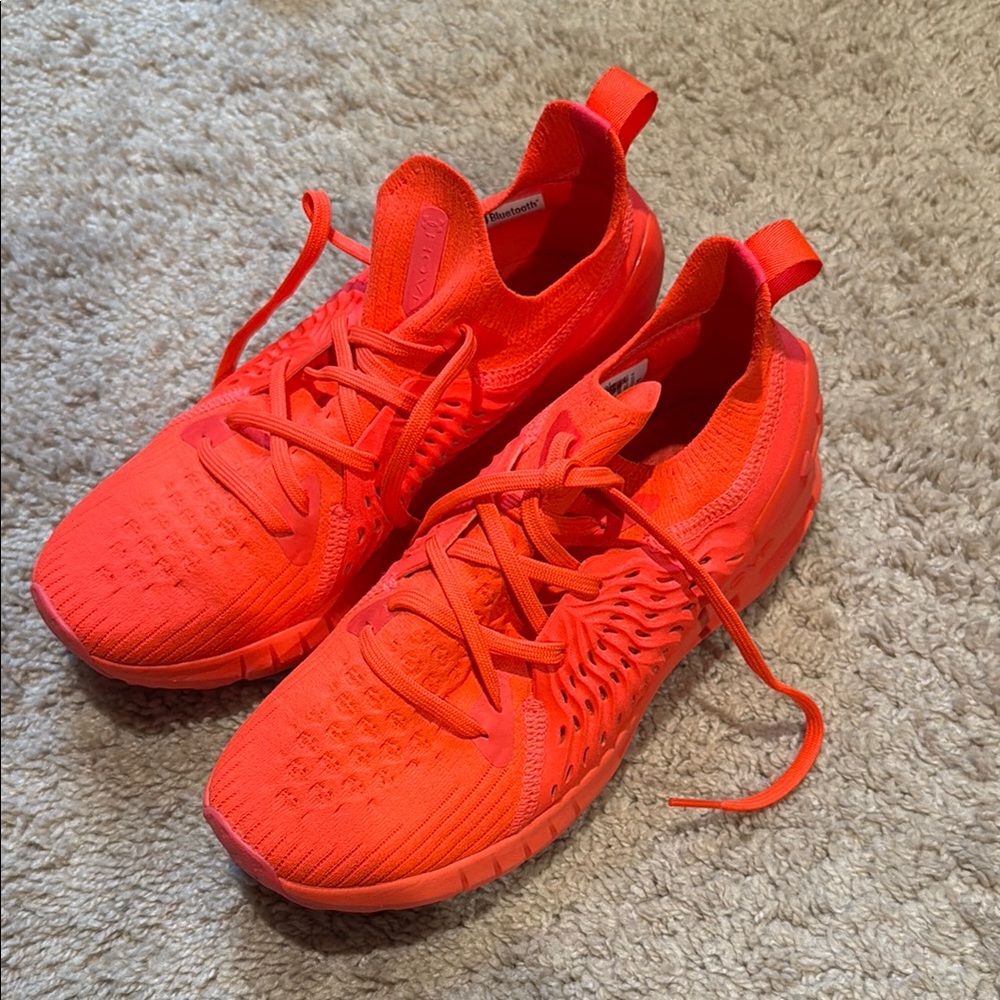 UA Phantom 1 Shoes with Bluetoothth size 39